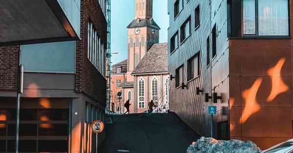 AI智能机器人陪伴