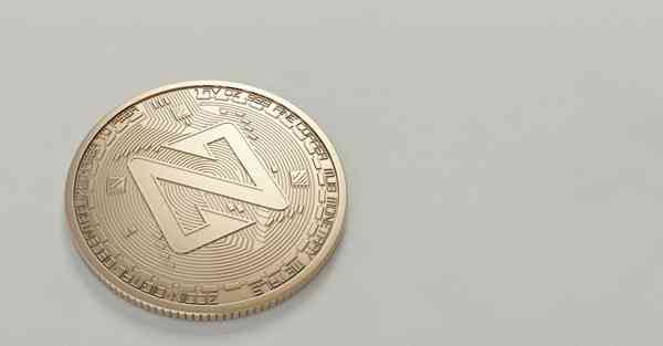 美甲师被智能机器人替代的行业文章