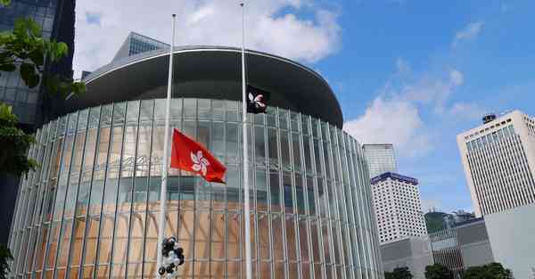 AI人工智能产品设计助理（人工智能对产品设计的帮助）