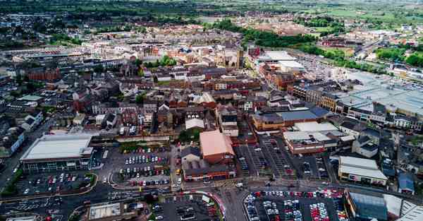 AI人工智能自动写论文的软件（AI人工智能软件免费版）