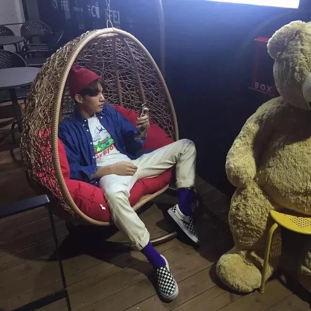 叶岚琰俊