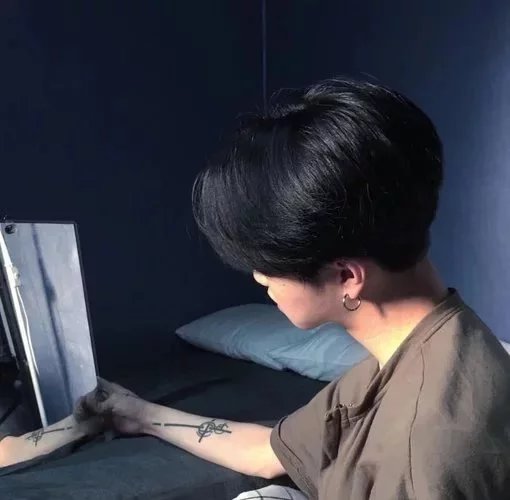 仇园苇江